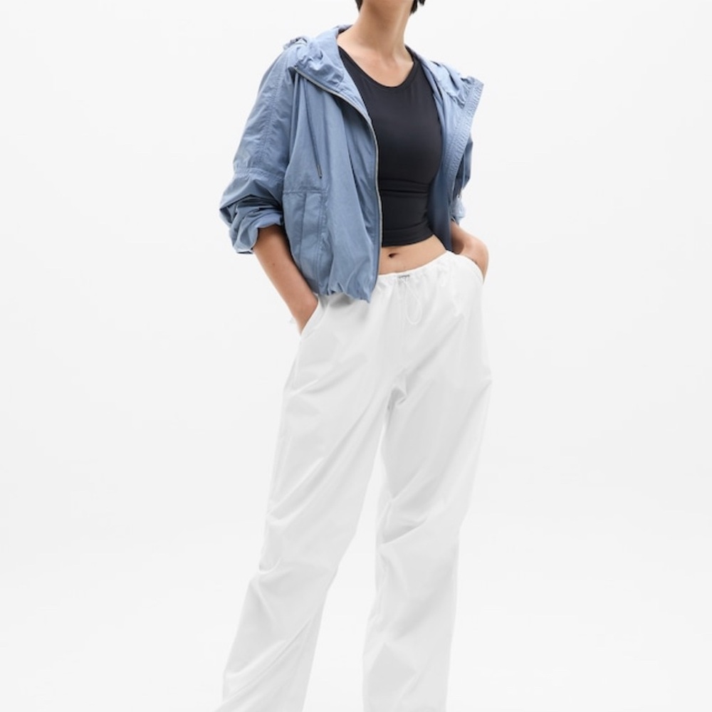 Athleta Women's midday low rise poplin pant. White. Small petite - Picture 3 of 7